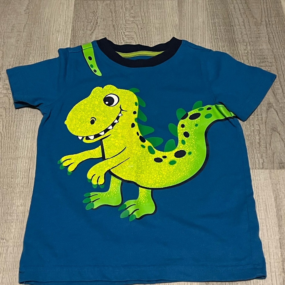 Boys TShirt with dyno 3T